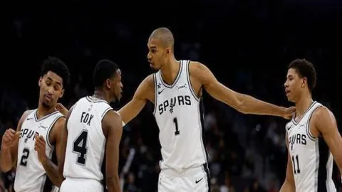 特奥红牌引热议：米兰晋级受影响，球迷聚焦后果与评价